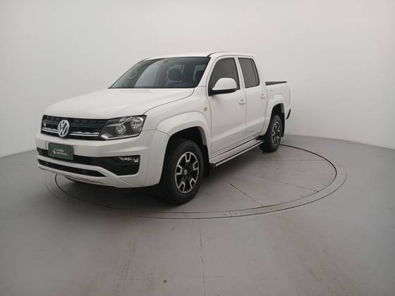 VOLKSWAGEN AMAROK 3.0 V6 TDI DIESEL COMFORTLINE CD 4MOTION AUTOMÁTICO
